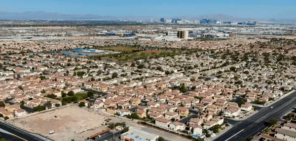Have Home Prices Peaked in the Las Vegas Valley? A 2025 Market Outlook for Buyers and Investors