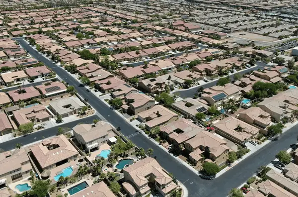 Las Vegas Shines as a West Coast Leader Amid America's Aging Housing Crisis,Jeremy Hyde