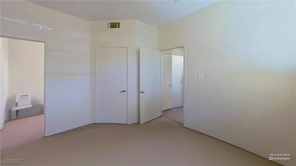 2141 Hussium Hills ST #102, Las Vegas, NV 89108