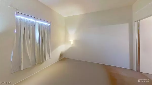 2141 Hussium Hills ST #102, Las Vegas, NV 89108