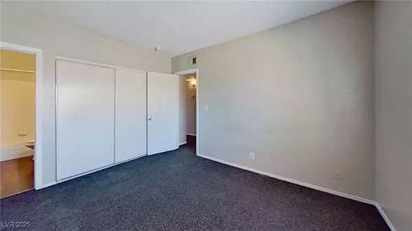 1920 Lirio WAY, Las Vegas, NV 89108