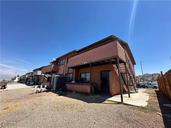 2305 Exeter DR, Las Vegas, NV 89156