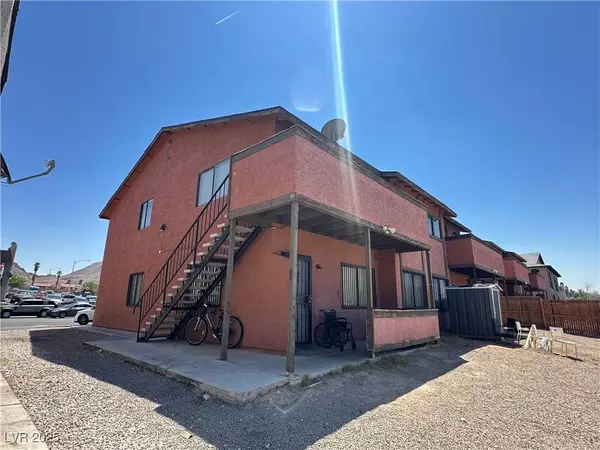 2305 Exeter DR, Las Vegas, NV 89156