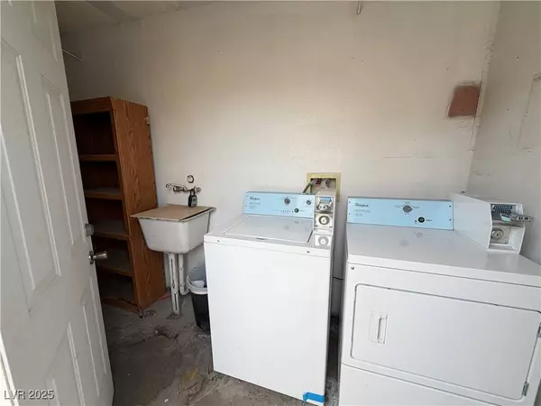 2252 Ellis ST, North Las Vegas, NV 89030