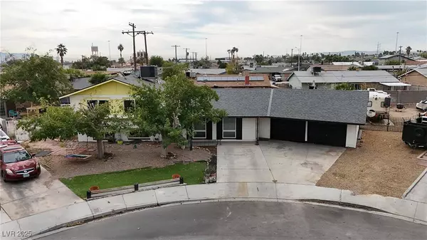 300 Duke CIR, Las Vegas, NV 89107