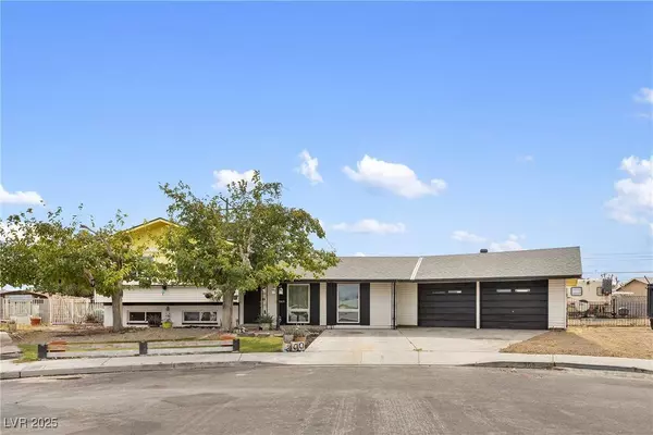 300 Duke CIR, Las Vegas, NV 89107