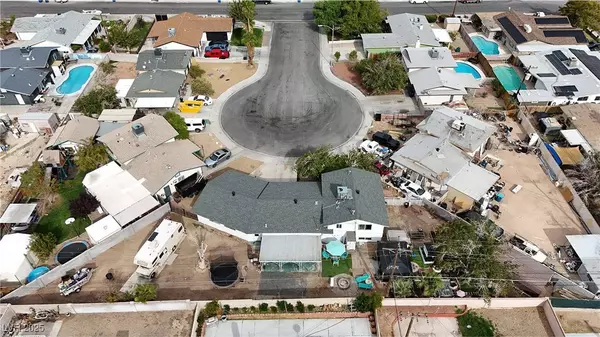 300 Duke CIR, Las Vegas, NV 89107