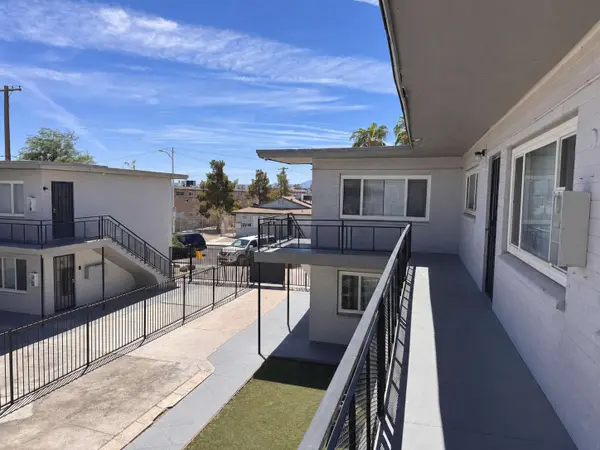 2213 Sunrise Ave, Las Vegas, NV 89101-5054