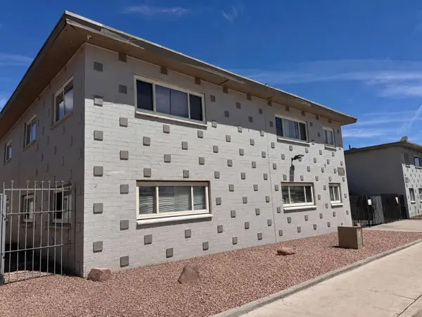2213 Sunrise Ave, Las Vegas, NV 89101-5054