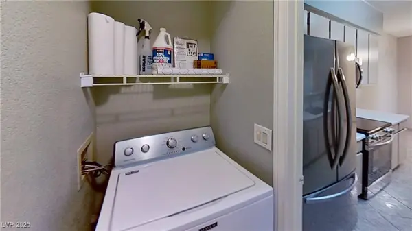 1150 N Buffalo DR #1105, Las Vegas, NV 89128