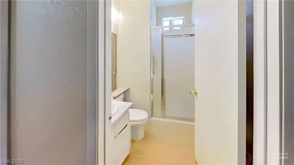 1569 Hialeah DR, Las Vegas, NV 89119