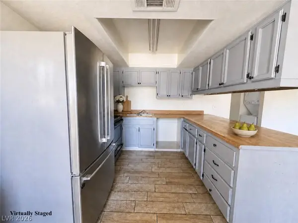 4300 N Lamont ST #236, Las Vegas, NV 89115