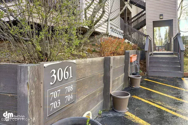 3061 E 42nd AVE #703, Anchorage, AK 99508