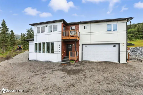 7820 Susan CIR, Anchorage, AK 99516
