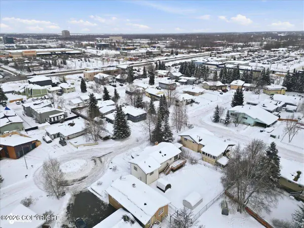 420 E 46th PL, Anchorage, AK 99503