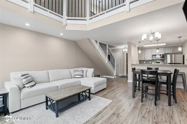 2101 W 29th AVE 22, Anchorage, AK 99517