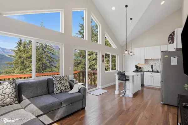 315 Echo Ridge Drive, Girdwood, AK 99587