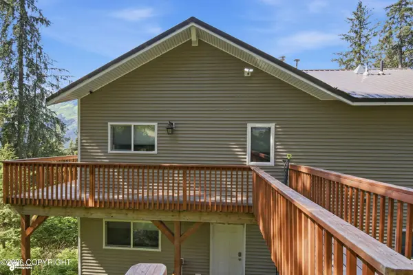 315 Echo Ridge Drive, Girdwood, AK 99587