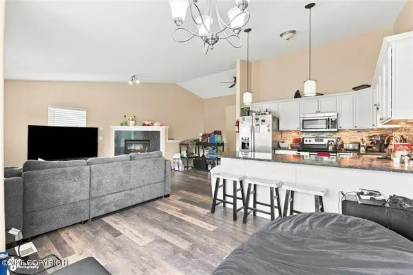 2969 Silver Chase CT #21, Anchorage, AK 99507