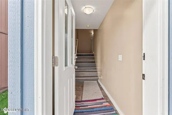 2969 Silver Chase CT #21, Anchorage, AK 99507