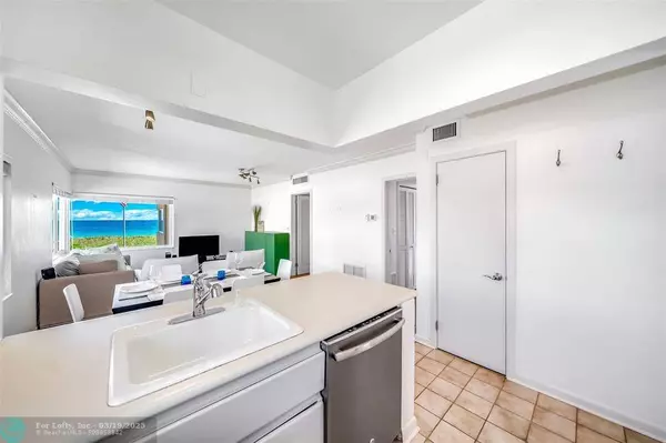 1410 S Ocean Blvd #5S, Lauderdale By The Sea, FL 33062