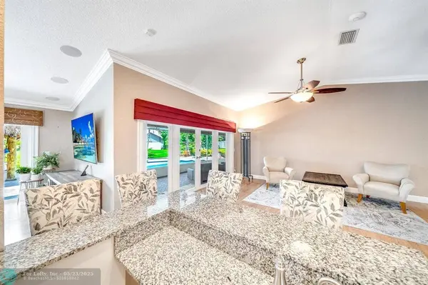 1581 NW 101st Ave, Plantation, FL 33322