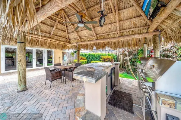 1581 NW 101st Ave, Plantation, FL 33322