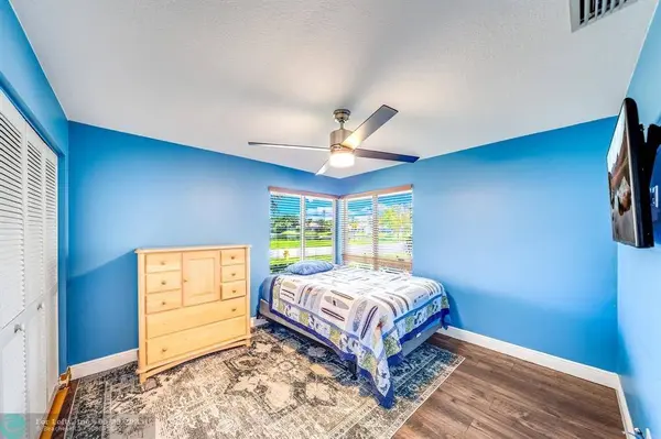 1581 NW 101st Ave, Plantation, FL 33322