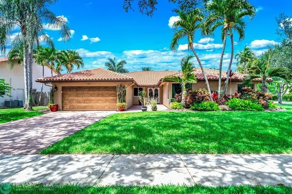 1581 NW 101st Ave, Plantation, FL 33322