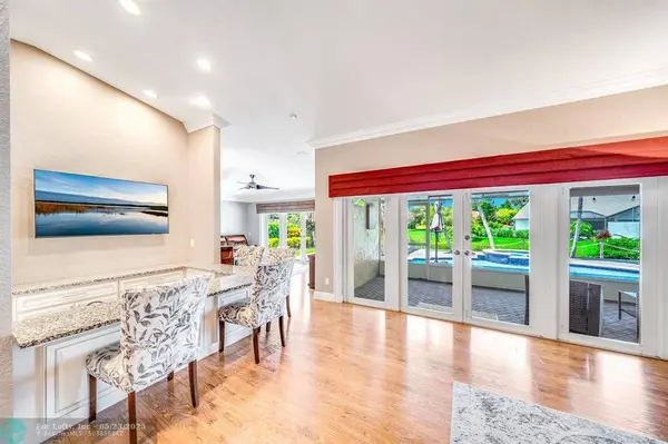 1581 NW 101st Ave, Plantation, FL 33322