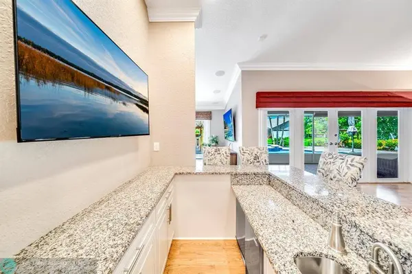 1581 NW 101st Ave, Plantation, FL 33322