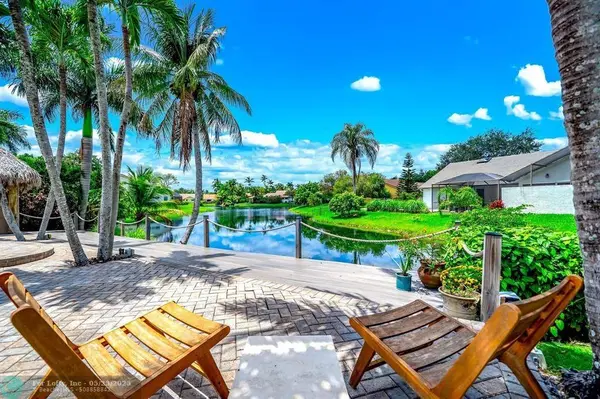 1581 NW 101st Ave, Plantation, FL 33322