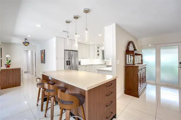 5930 NE 15th Ave, Fort Lauderdale, FL 33334