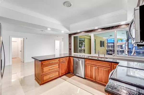 5550 NE 26th Ave, Fort Lauderdale, FL 33308