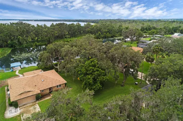 E HARBOR DR, Fruitland Park, FL 34731