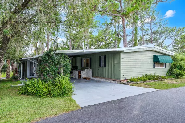 192 PALM MEADOWS DR, Eustis, FL 32726