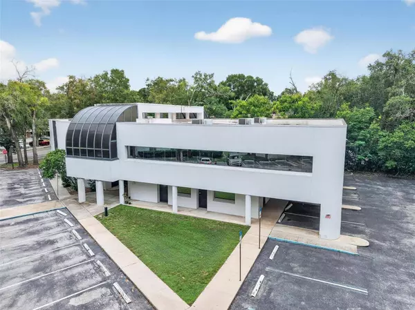 220 N WESTMONTE DR #A, Altamonte Springs, FL 32714