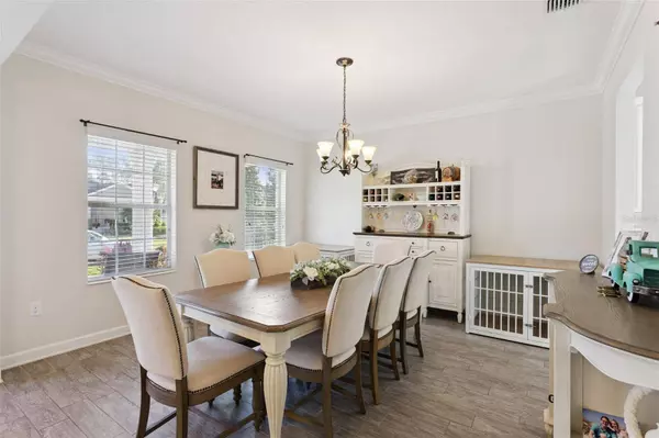 5864 ALENLON WAY, Mount Dora, FL 32757