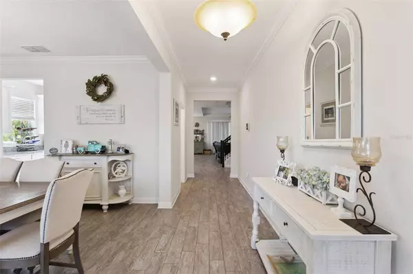 5864 ALENLON WAY, Mount Dora, FL 32757