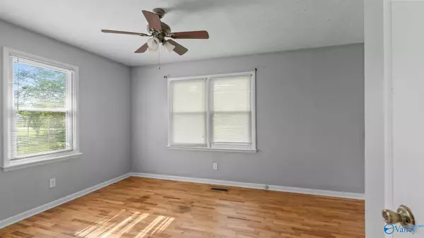 24834 Airport Road, Athens, AL 35614