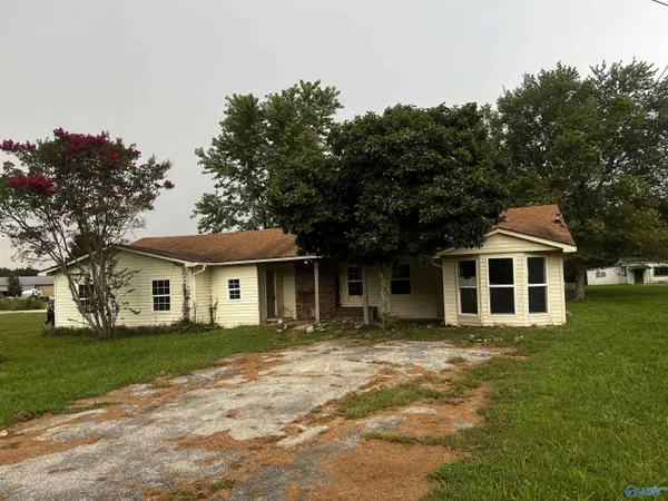 18954 Hwy 99, Athens, AL 35614