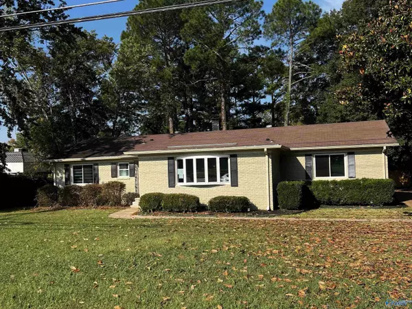 7812 Bailey Cove Road, Huntsville, AL 35802