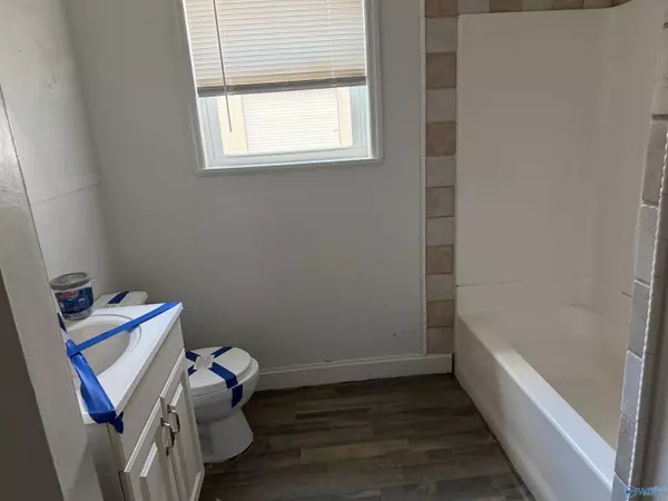 515 County Road 296, Hillsboro, AL 35643