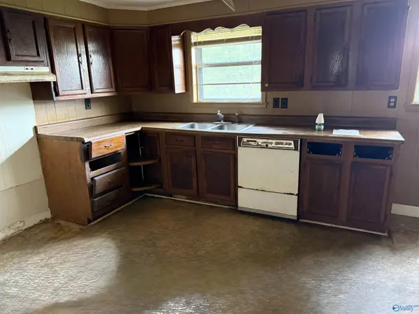 1733 Tanner Road, Danville, AL 35619