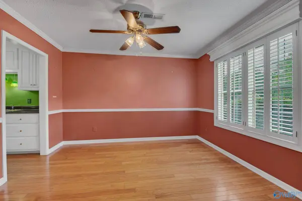 135 Foxridge Drive, Harvest, AL 35749