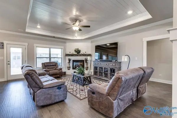 17187 Calcite Drive, Athens, AL 35613