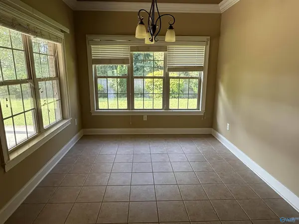 22880 Big Oak Drive, Athens, AL 35613