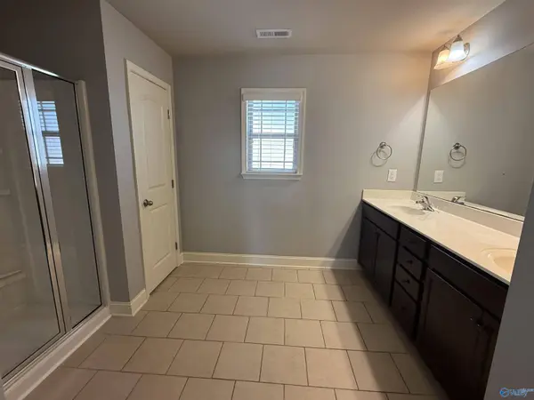 11 Sudworth Drive, Huntsville, AL 35824
