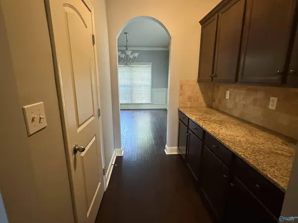 11 Sudworth Drive, Huntsville, AL 35824