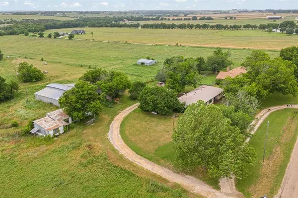 745 County Road 1123, Cleburne, TX 76033